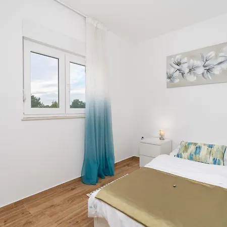 Stella Per Te Apartman Vir